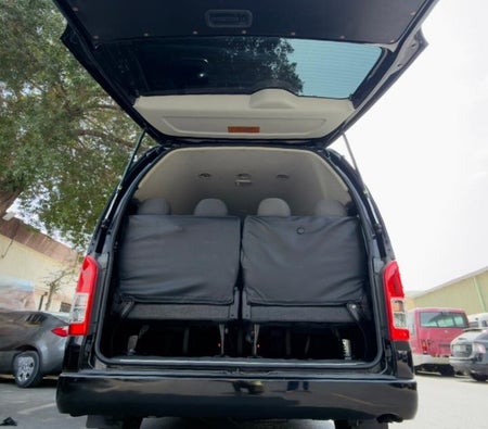 Toyota Hiace  2012, photo 4 of 4