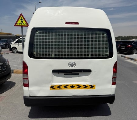 White Toyota Hiace Panel Van 2015