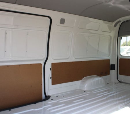 Toyota Hiace 2025, photo 3 of 4