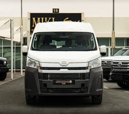 Toyota Hiace 2025, photo 3 of 4