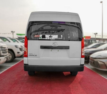 Toyota Hiace 2026, photo 3 of 4