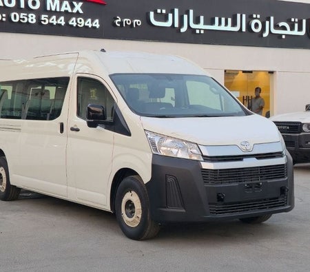 Toyota Hiace 2026, photo 2 of 4