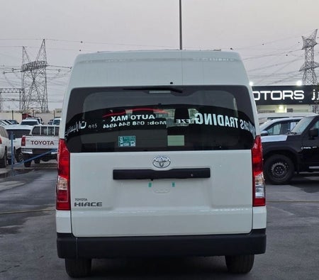 Toyota Hiace 2026, photo 4 of 4