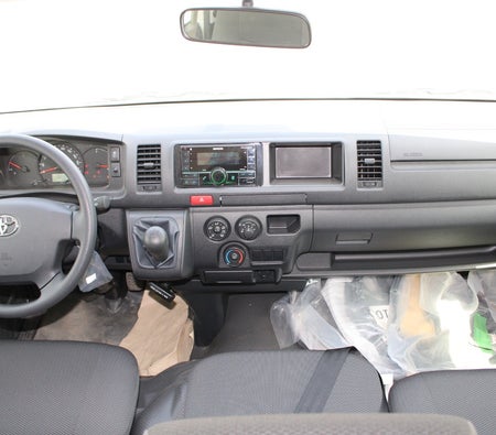Toyota Hiace Panel Van 2026, photo 4 of 4