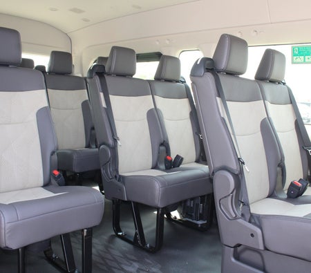 Weiß Toyota Hiace Panel Van 2026 Weiß Toyota Hiace Panel Van 2026
