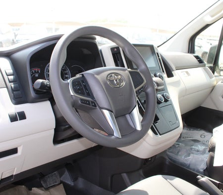 Weiß Toyota Hiace Panel Van 2026 Weiß Toyota Hiace Panel Van 2026