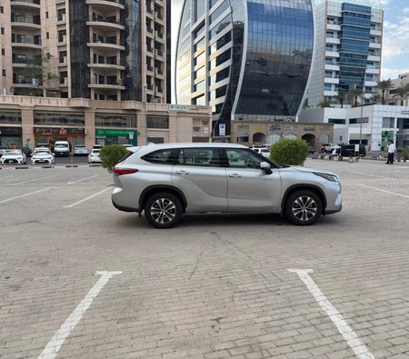 Toyota Highlander Hybrid 2022