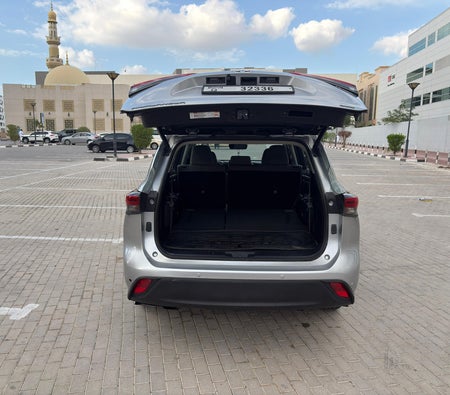 Toyota Highlander Hybrid 2022