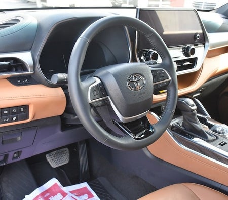 Toyota Highlander Base 2023, photo 3 of 4
