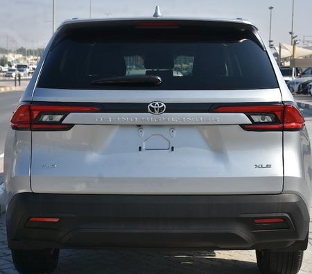 Toyota Highlander SE 2024, photo 3 of 4
