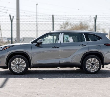 Toyota Highlander 2026, photo 3 of 4