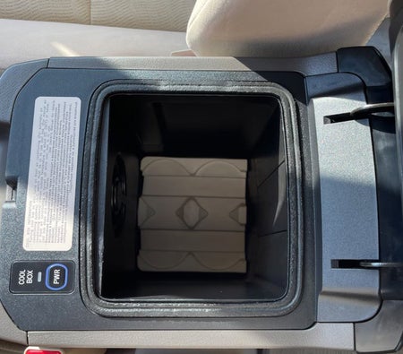 Toyota Hilux 4x2  2020, photo 3 of 4