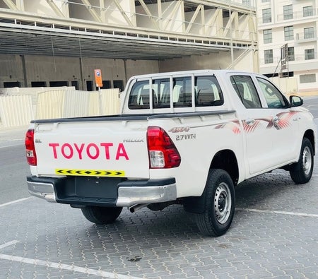 White Toyota Hilux Double Cab GLX AWD P 2016