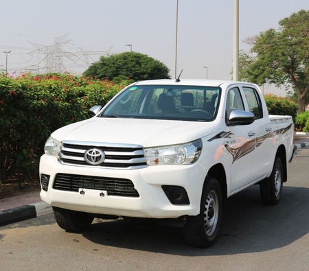 Toyota Hilux 2018, photo 3 of 4