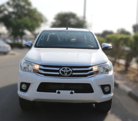 Toyota Hilux 2018, photo 2 of 4