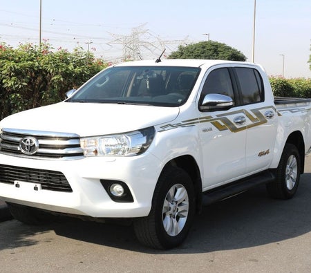 Toyota Hilux 2018, photo 3 of 4