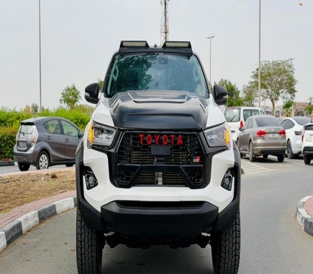 Toyota Hilux  2019, photo 2 of 4