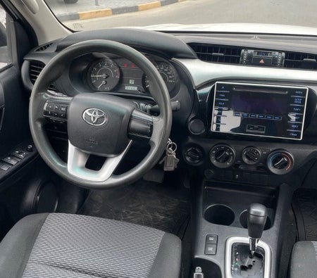White Toyota Hilux 2020
