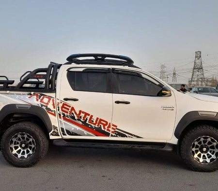 Toyota Hilux 2021, photo 3 of 4