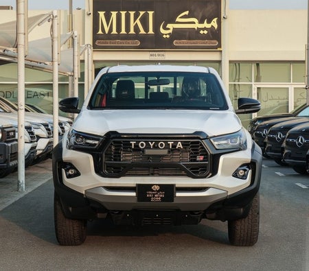 Toyota Hilux 2024, photo 3 of 4