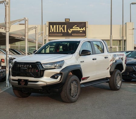 Toyota Hilux 2024, photo 2 of 4