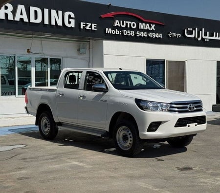Toyota Hilux 2025, photo 3 of 4