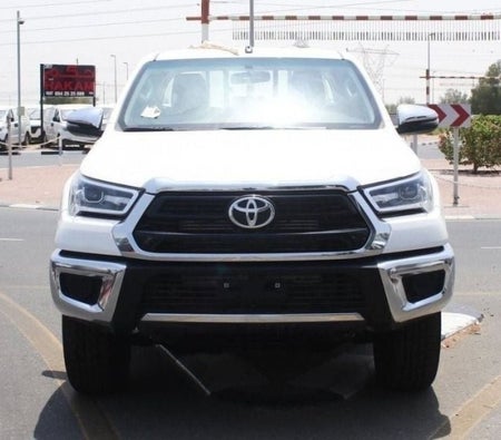 Toyota Hilux 2025, photo 2 of 4