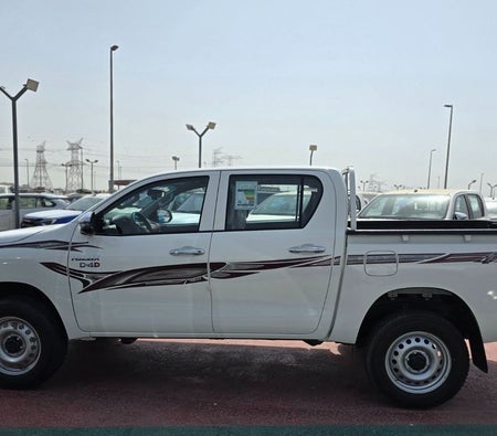 Toyota Hilux 2025, photo 4 of 4