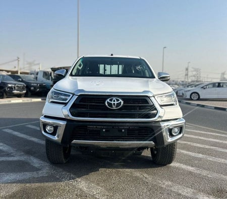 Toyota Hilux 2025, photo 3 of 4