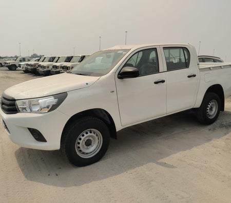Toyota Hilux Double Cab 2025, photo 3 of 4