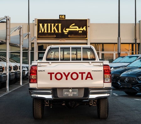 Toyota Hilux 2025, photo 4 of 4