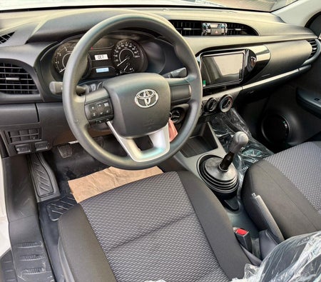 Toyota Hilux DLX MID 2026, photo 4 of 4