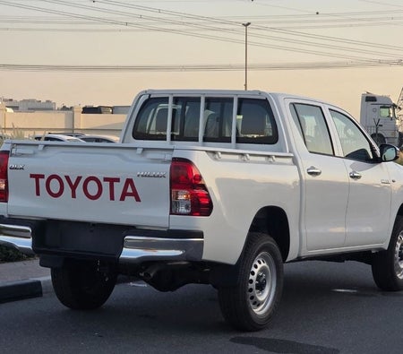 Toyota Hilux 2026, photo 4 of 4