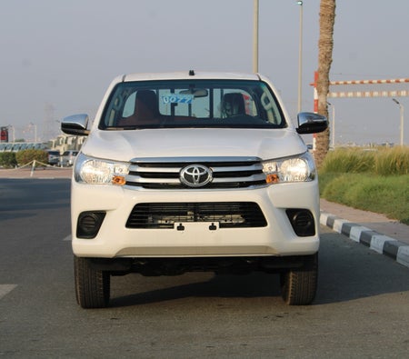 Toyota Hilux DLX Basic 2026, photo 2 of 4