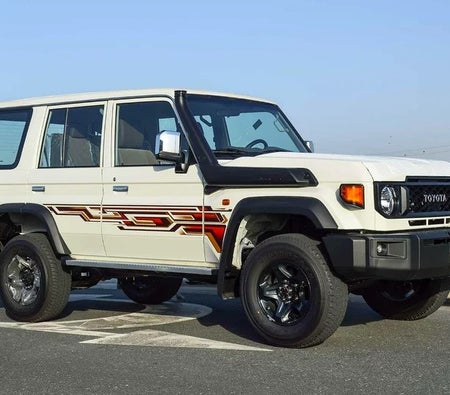 Toyota Land Cruiser 76 Series 70th Anniversary 2024, photo 3 of 4