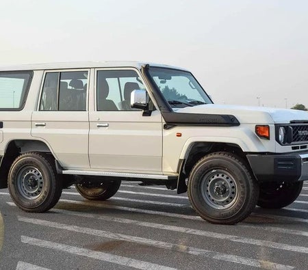 Toyota Land Cruiser 76 Series Standard - SWB 2025, photo 3 of 4