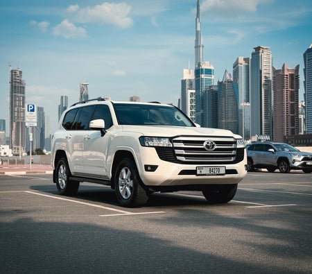 Toyota Land Cruiser EXR V6 2024