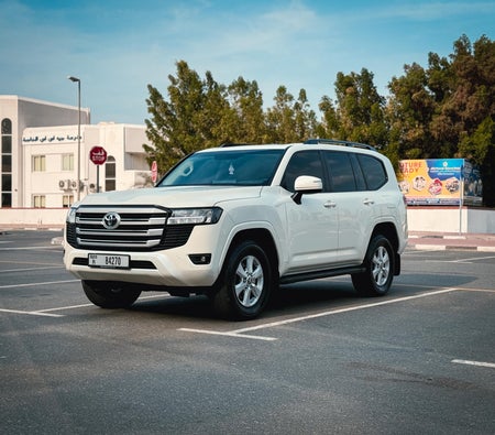 Toyota Land Cruiser EXR V6 2024
