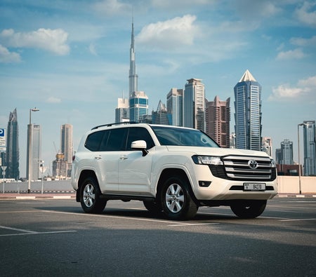Toyota Land Cruiser EXR V6 2024