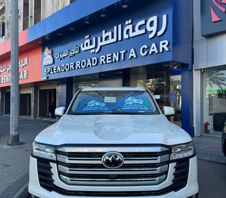 White Toyota Land Cruiser VXR Twin Turbo 2025