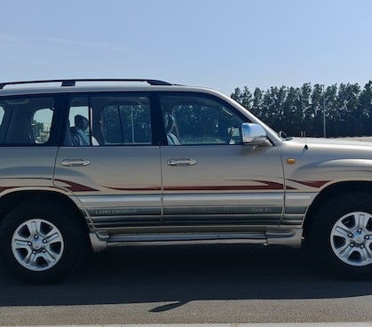 Toyota Land Cruiser GXR 2004, photo 2 of 4