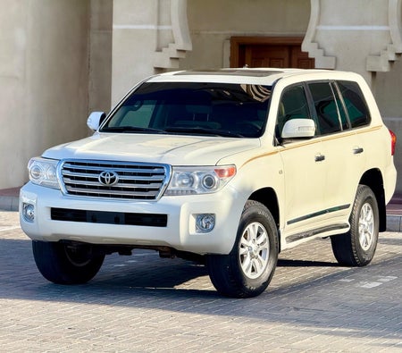 White Toyota Land Cruiser GX MID 2010