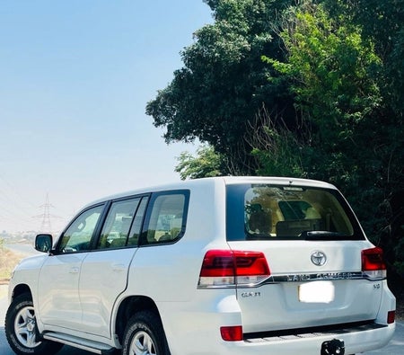 Blanc Toyota Land Cruiser 2017