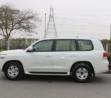 wit Toyota Land Cruiser 2019