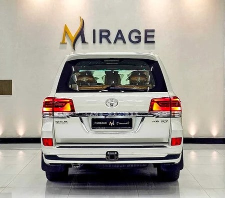 White Toyota Land Cruiser GXR TOP 2019
