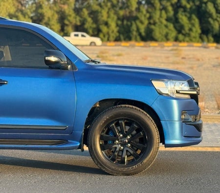 丰田 陆地巡洋舰 VXR 2019, photo 4 of 4