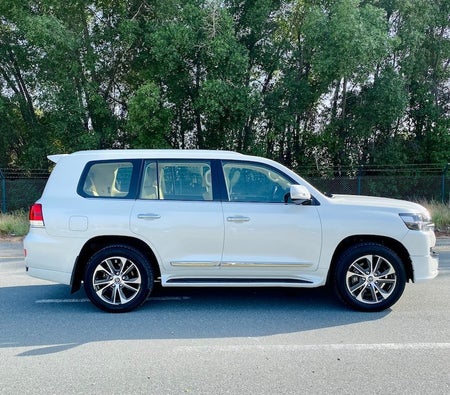 White Toyota Land Cruiser GXR 2020