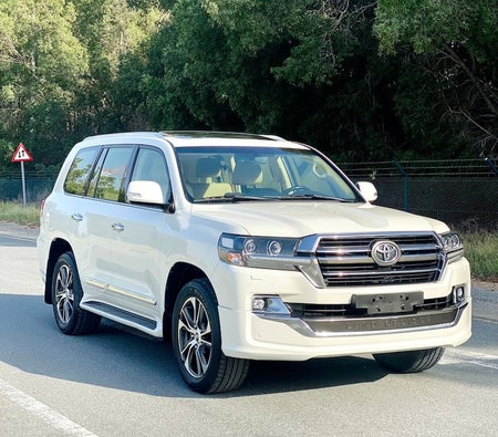 Toyota Land Cruiser GXR 2020, photo 4 of 4