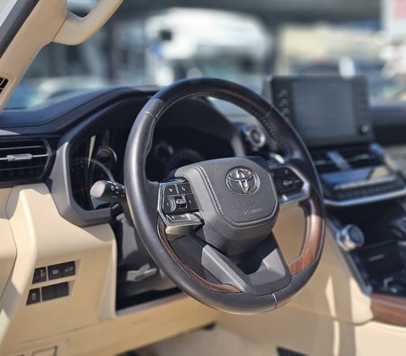 White Toyota Land Cruiser GXR TOP 2023