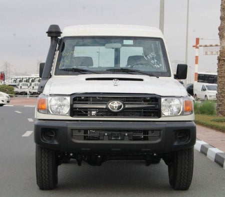Toyota Land Cruiser 2023, photo 2 of 4